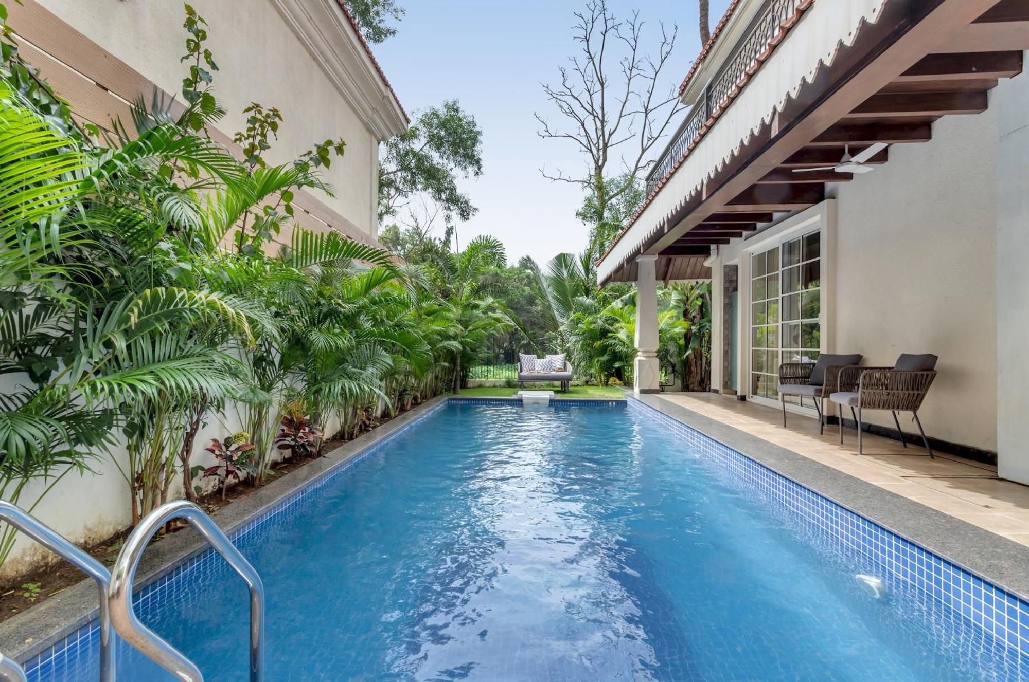 Villa Firefly By Tisyastays Nagoa Exterior photo